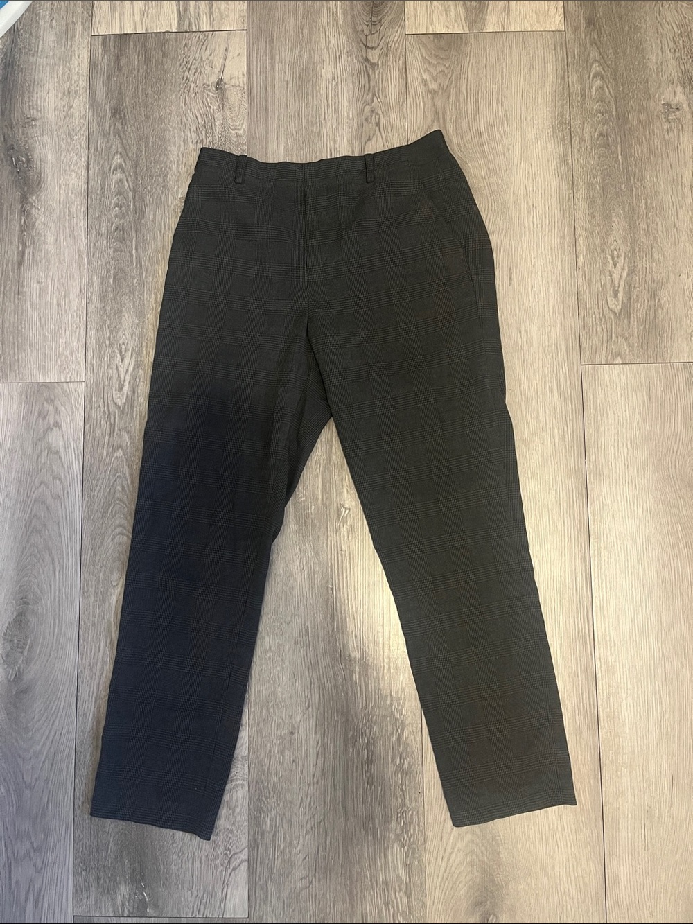 Uniqlo capri pants
